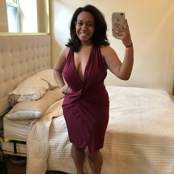 Haute Hippie Dresses & Skirts - Sexy Haute Hippie burgundy plunge dress